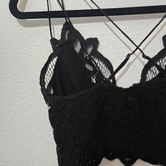 Free People One NWT Adella Bralette Black Large - Picture 11 of 13